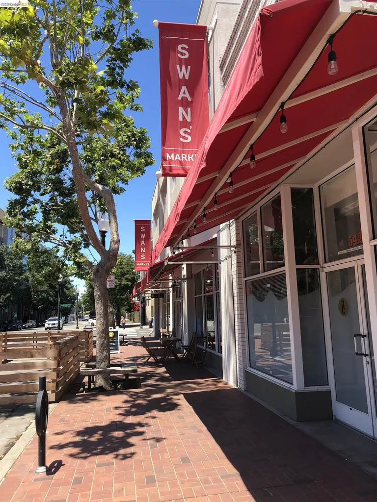 989 Franklin Street Oakland CA 94607