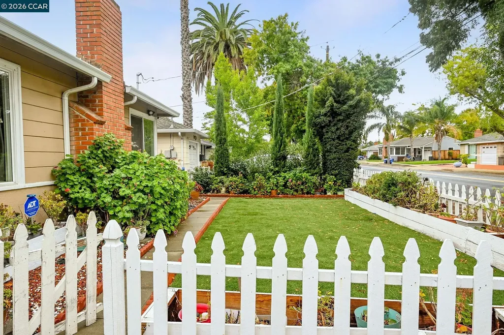 1954 6th Street Concord CA 94519