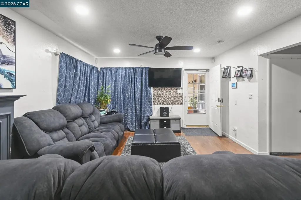 1954 6th Street Concord CA 94519