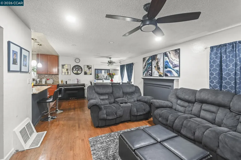 1954 6th Street Concord CA 94519