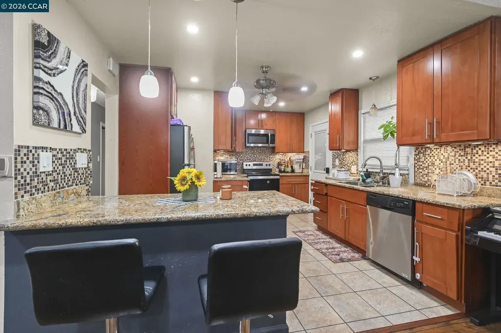 1954 6th Street Concord CA 94519