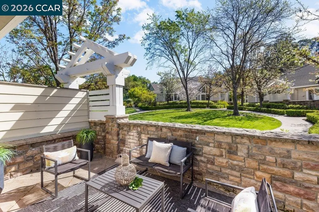 172 Sugarloaf Court Alamo CA 94507