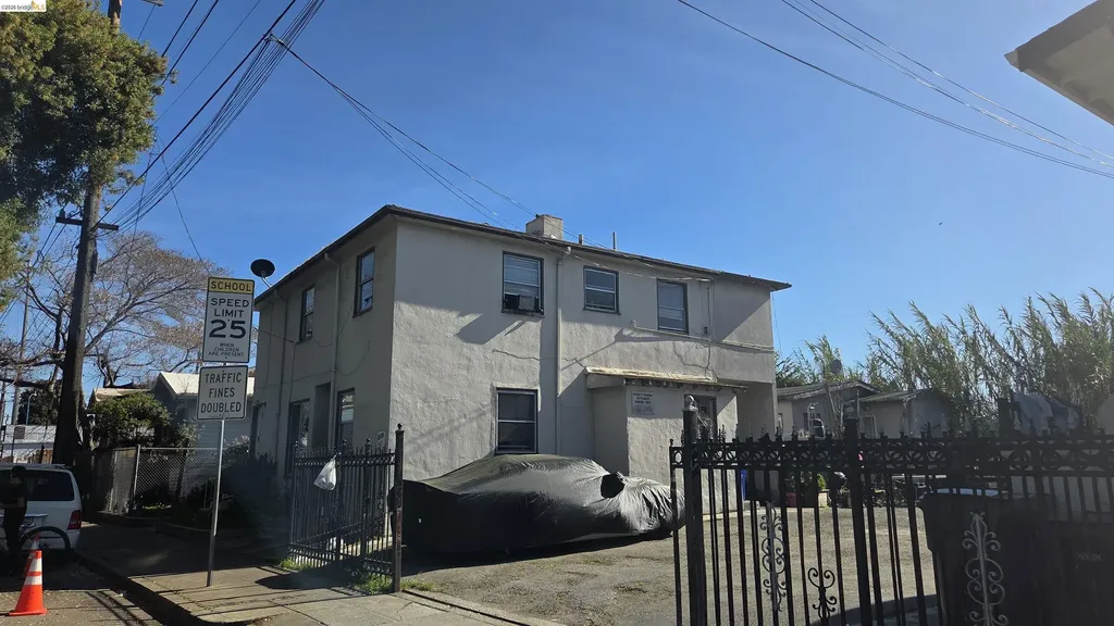 10419 San Leandro Street Oakland CA 94603