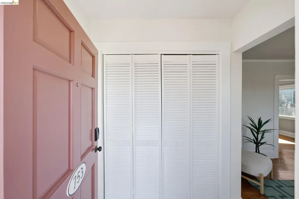 753 Peralta Avenue Berkeley CA 94707