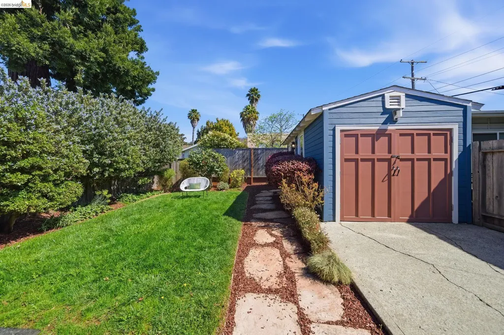 753 Peralta Avenue Berkeley CA 94707