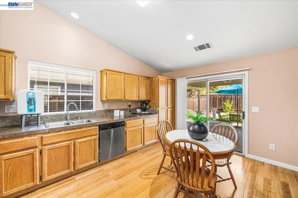 1727 Sutter Street Livermore CA 94551