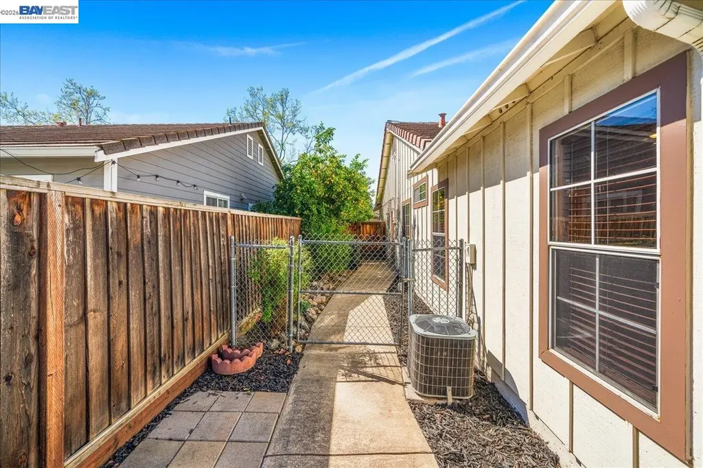 1727 Sutter Street Livermore CA 94551