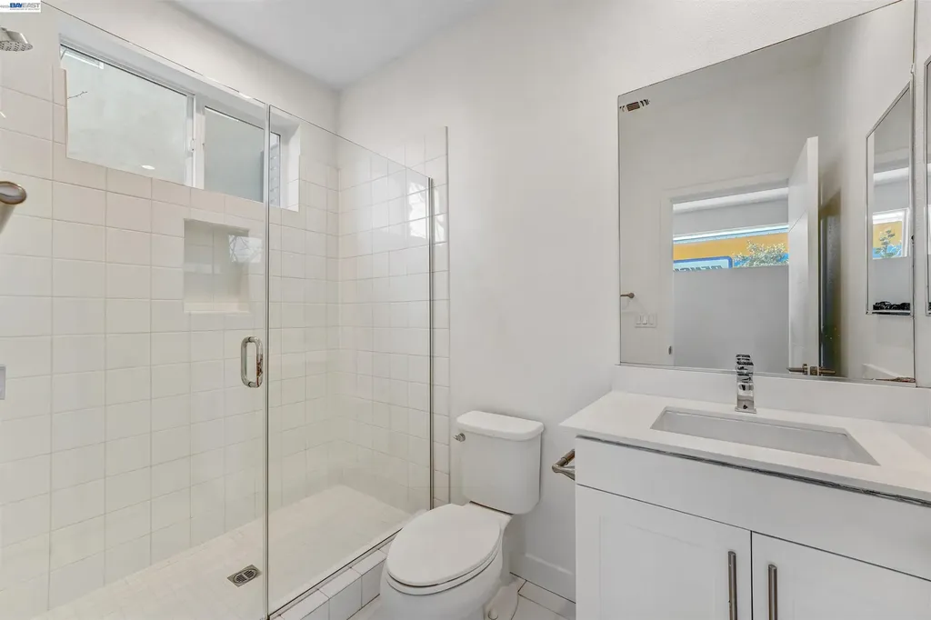 3933 Wattling Street Oakland CA 94601