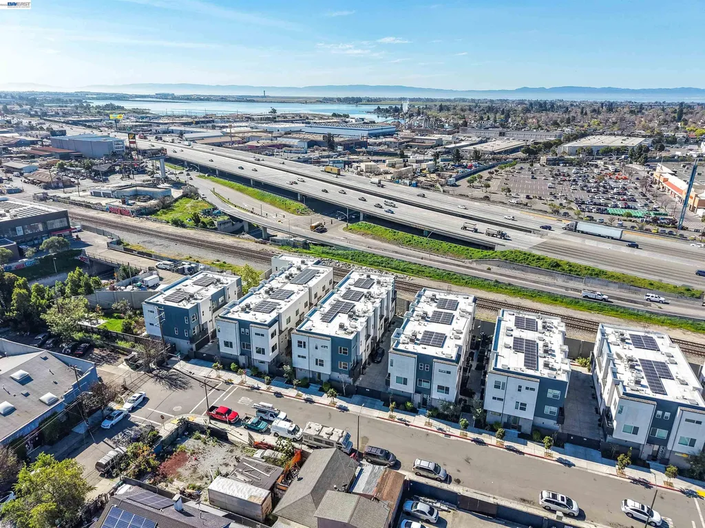 3933 Wattling Street Oakland CA 94601