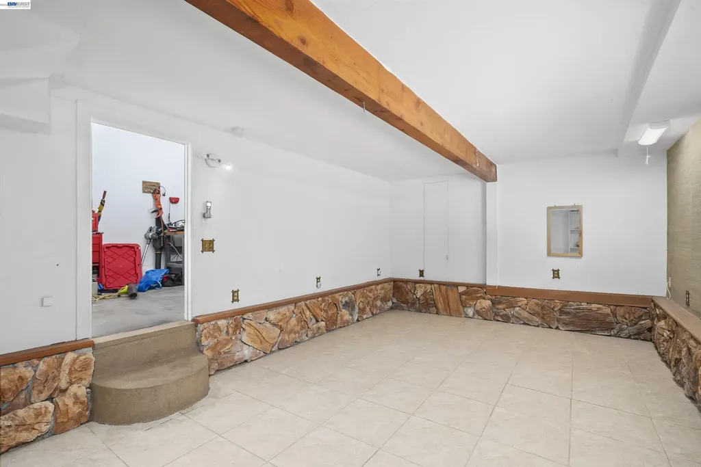 24849 2nd Street Hayward CA 94541