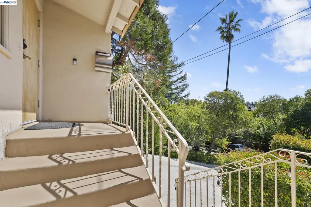 24849 2nd Street Hayward CA 94541