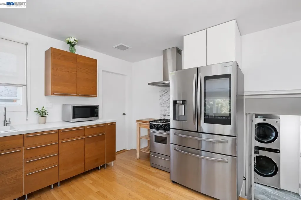24849 2nd Street Hayward CA 94541