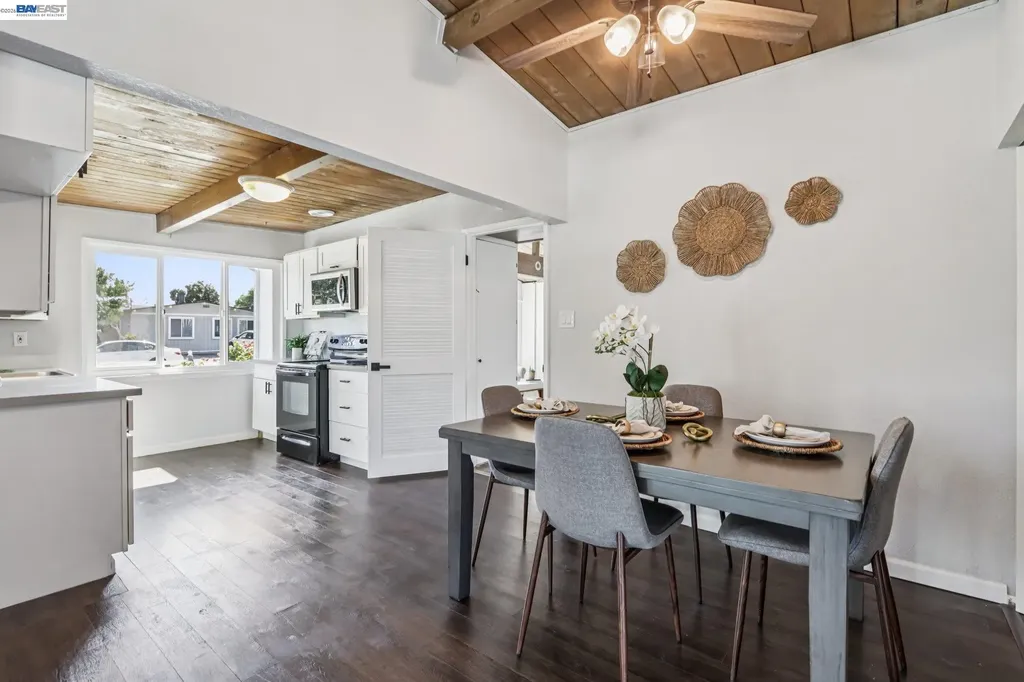 238 Bluebird Avenue Livermore CA 94551