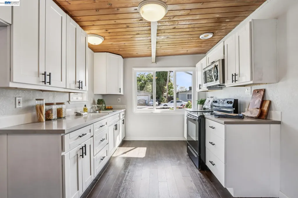 238 Bluebird Avenue Livermore CA 94551