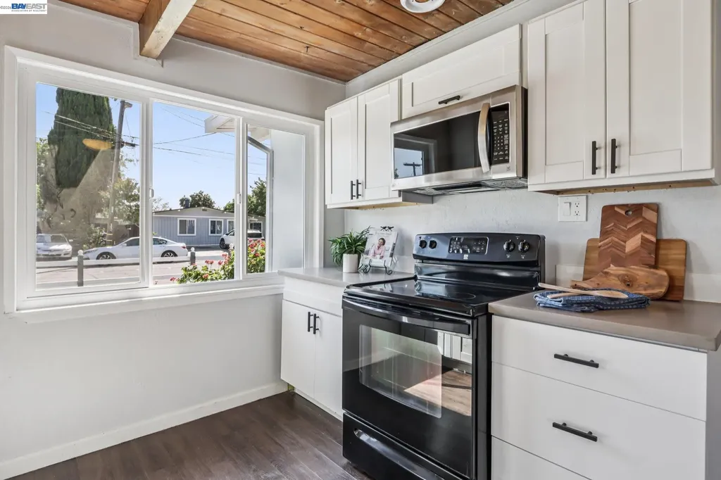 238 Bluebird Avenue Livermore CA 94551