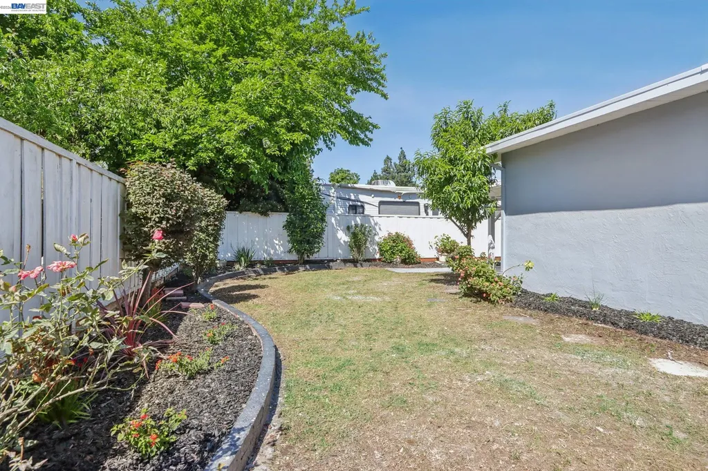 238 Bluebird Avenue Livermore CA 94551