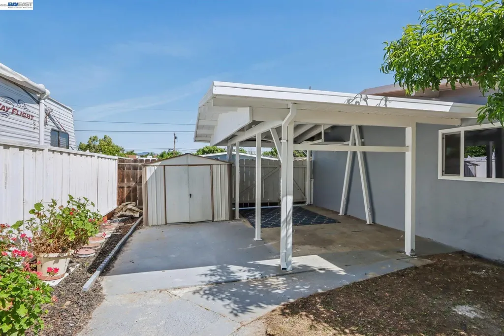 238 Bluebird Avenue Livermore CA 94551