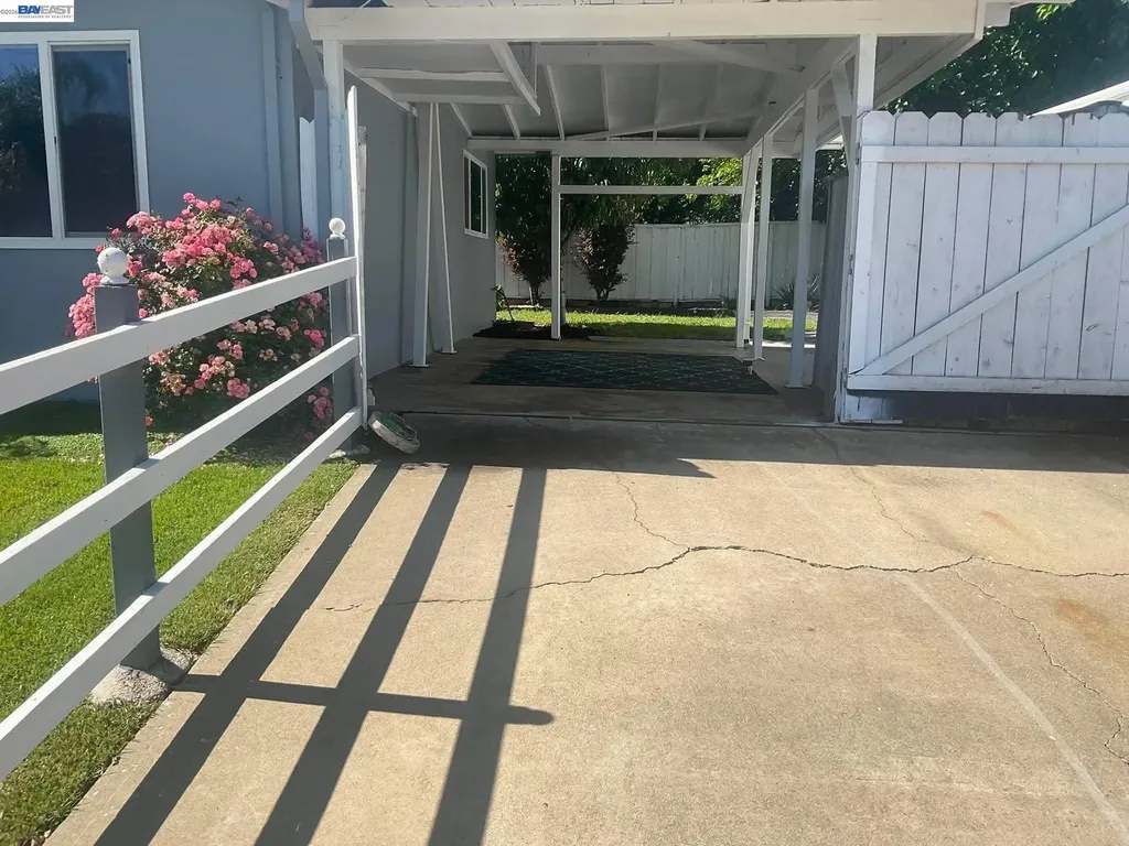 238 Bluebird Avenue Livermore CA 94551