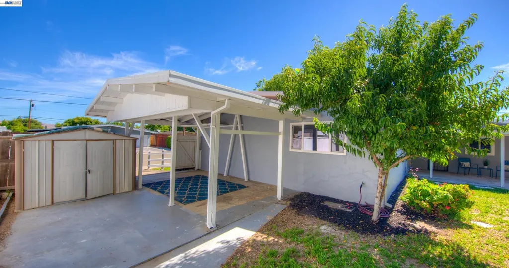 238 Bluebird Avenue Livermore CA 94551