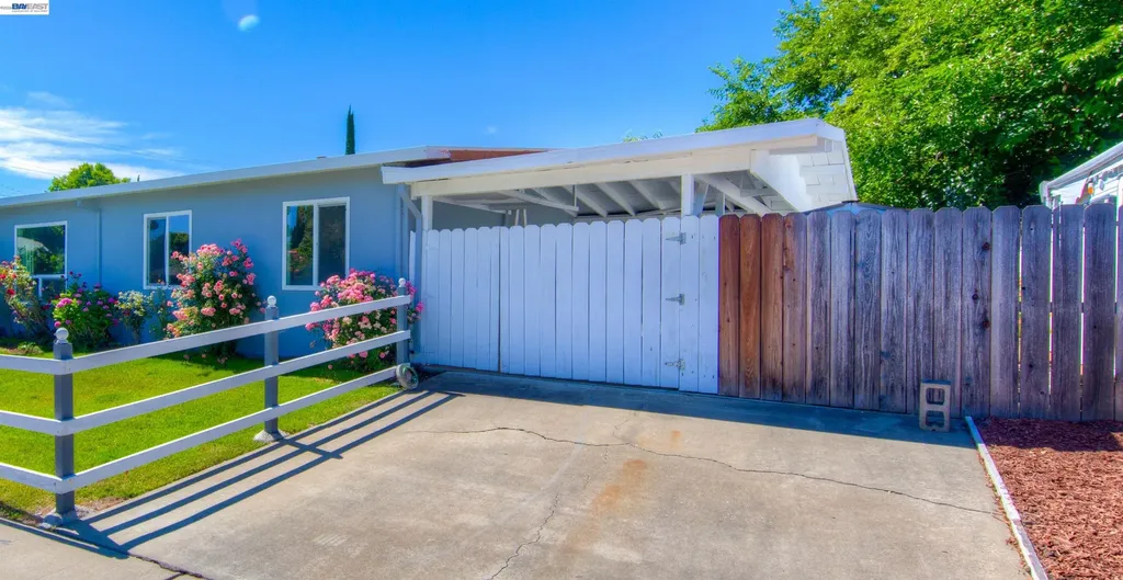 238 Bluebird Avenue Livermore CA 94551