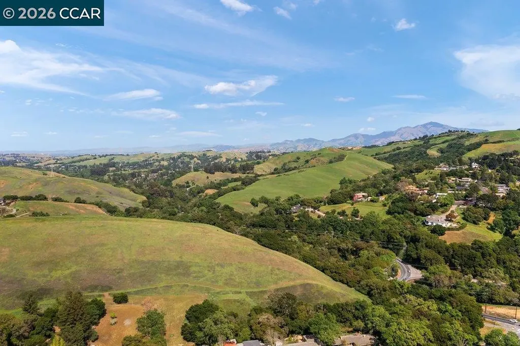 607 Rheem Boulevard Moraga CA 94556
