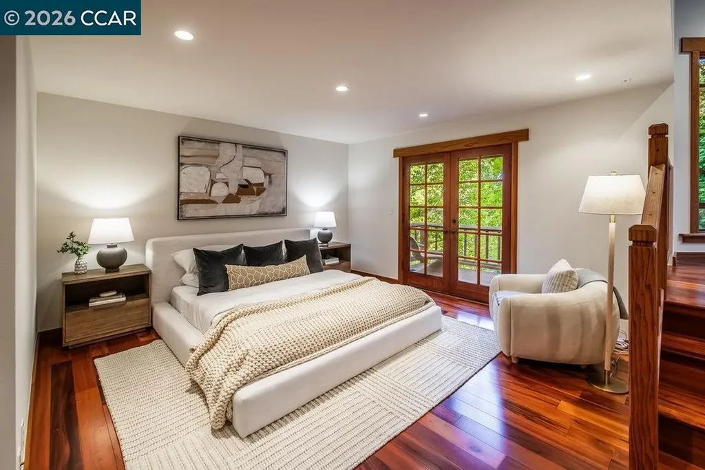 1 Scenic Lane Lafayette CA 94549