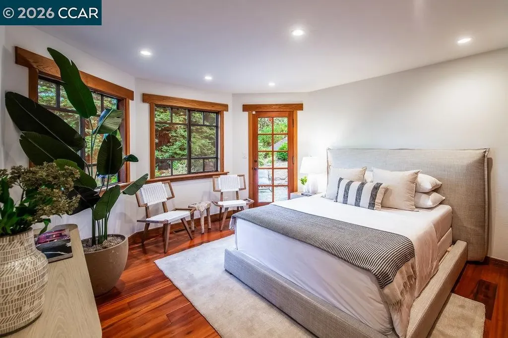 1 Scenic Lane Lafayette CA 94549