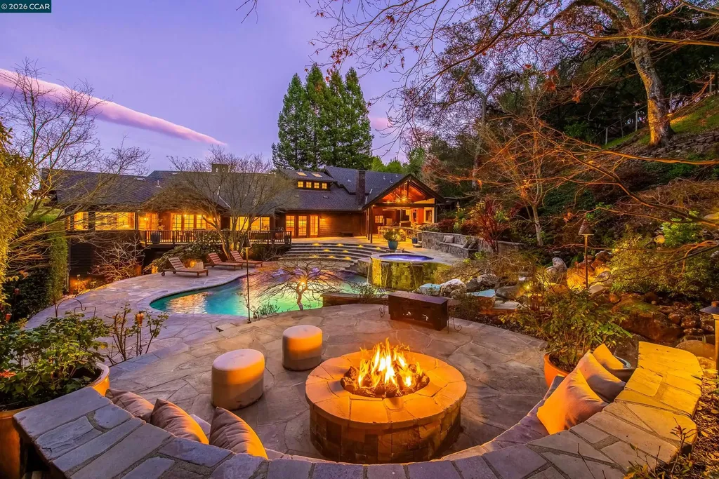 1 Scenic Lane Lafayette CA 94549
