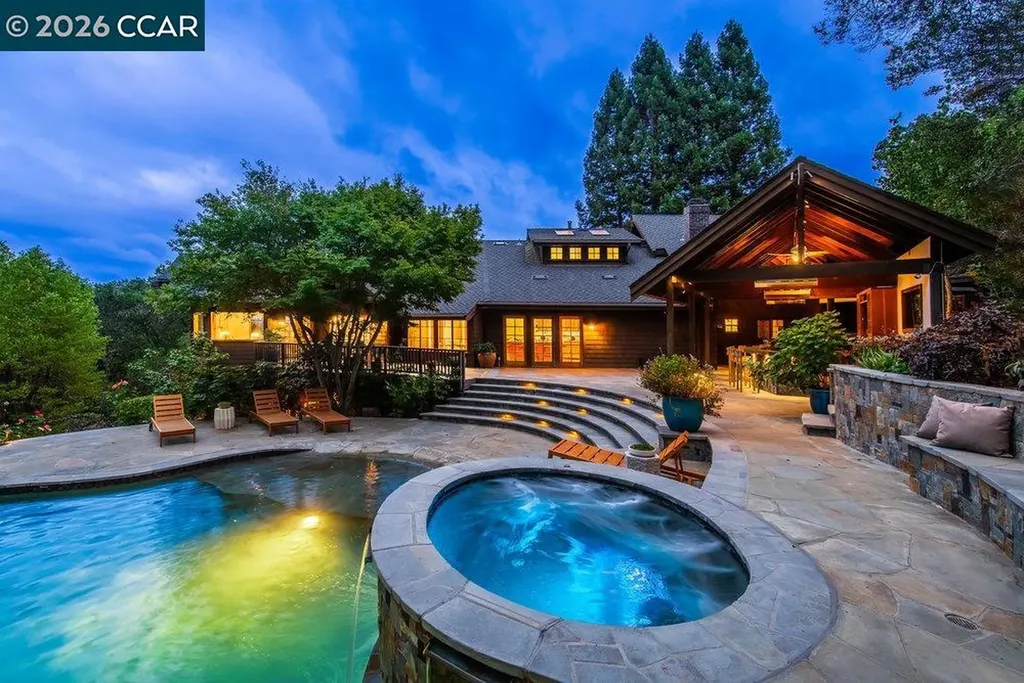 1 Scenic Lane Lafayette CA 94549