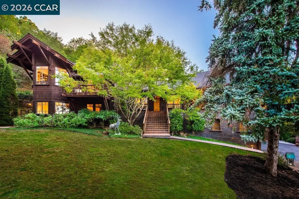 1 Scenic Lane Lafayette CA 94549