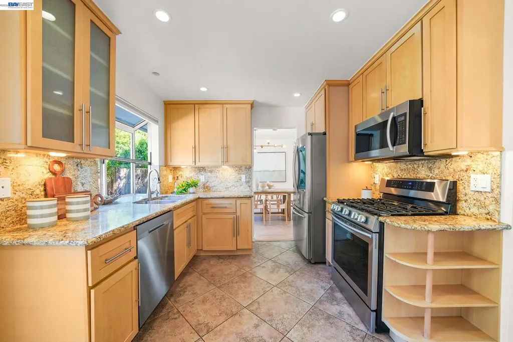 357 Sunnyslope Drive Fremont CA 94536