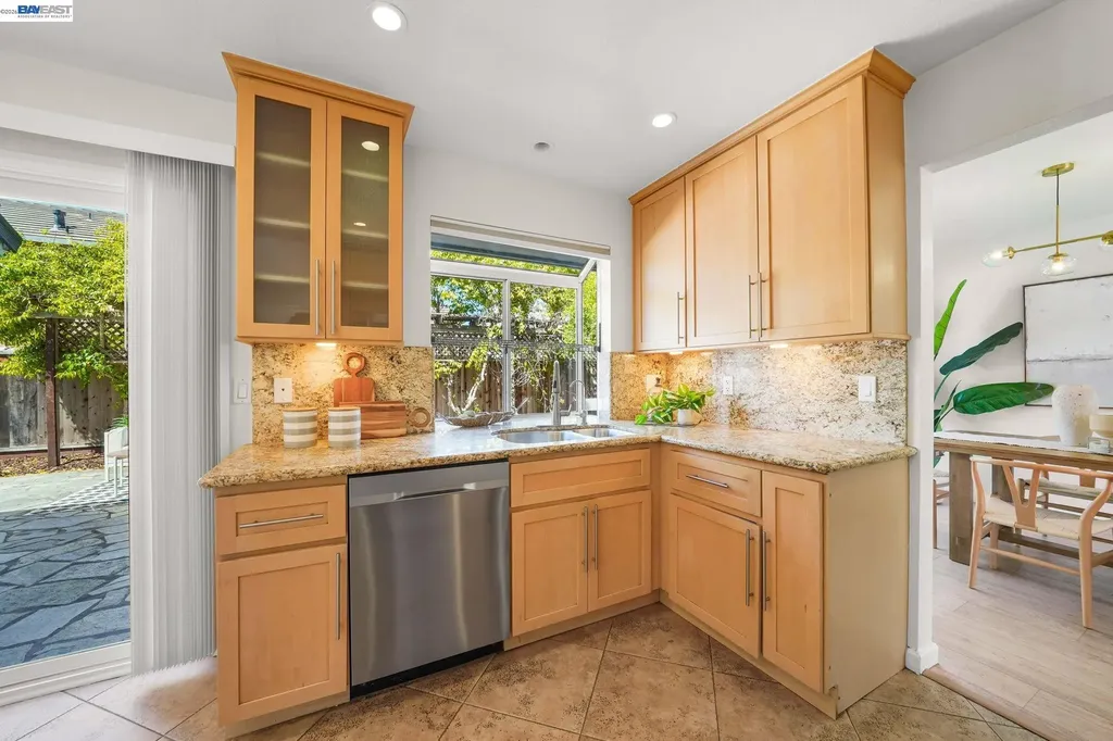 357 Sunnyslope Drive Fremont CA 94536