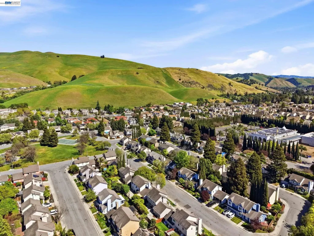 357 Sunnyslope Drive Fremont CA 94536