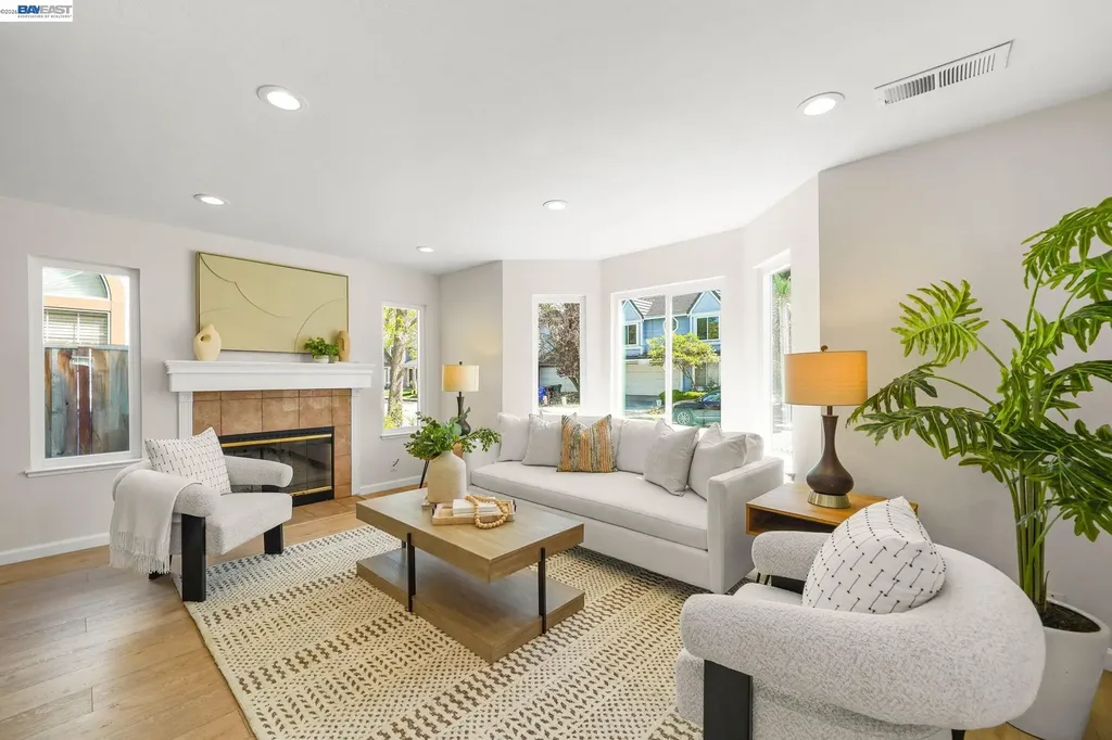 357 Sunnyslope Drive Fremont CA 94536