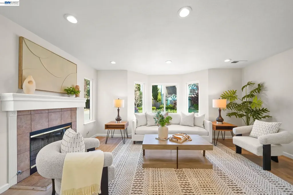 357 Sunnyslope Drive Fremont CA 94536