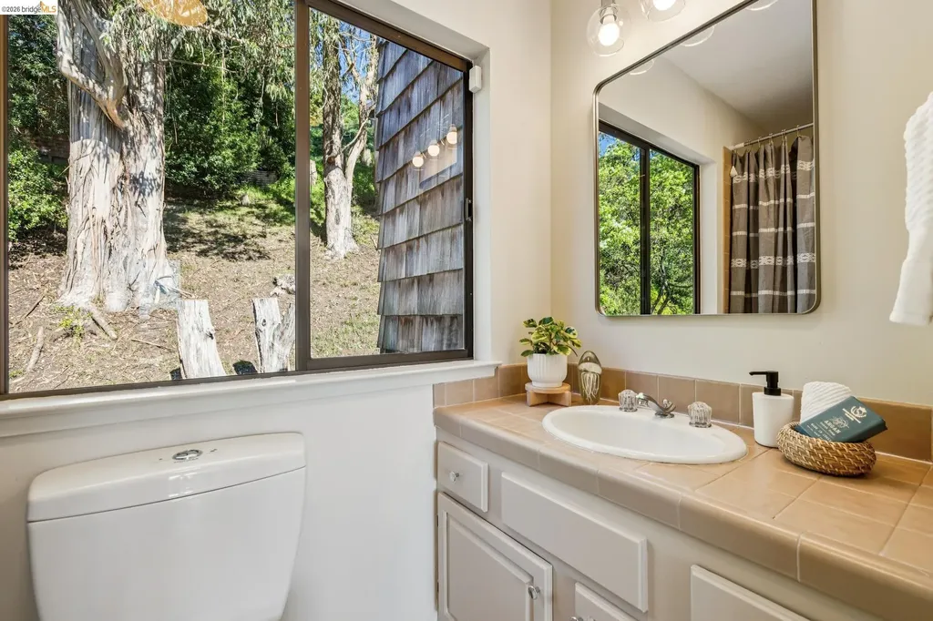 1221 Grizzly Peak Boulevard Berkeley CA 94708