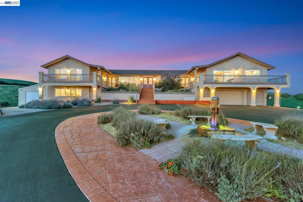 41794 Vargas Road Fremont CA 94539