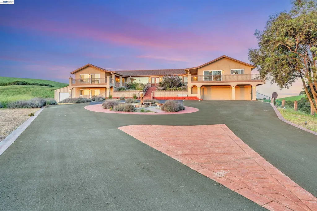 41794 Vargas Road Fremont CA 94539