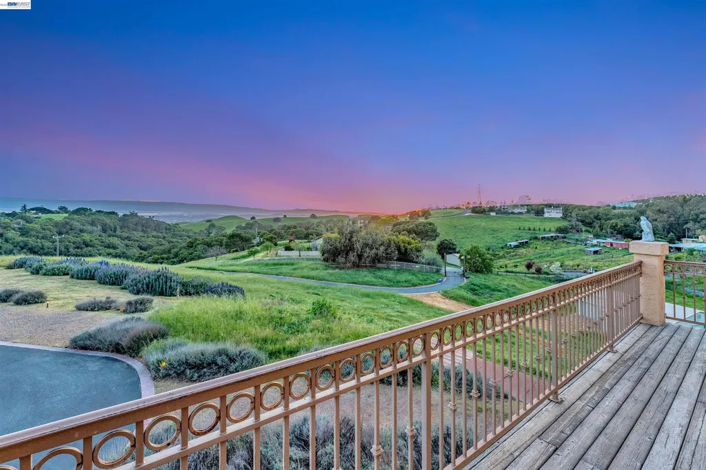 41794 Vargas Road Fremont CA 94539