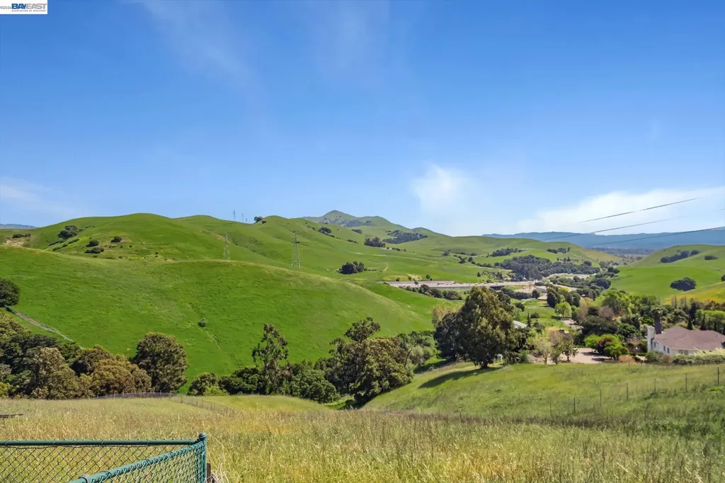 41794 Vargas Road Fremont CA 94539