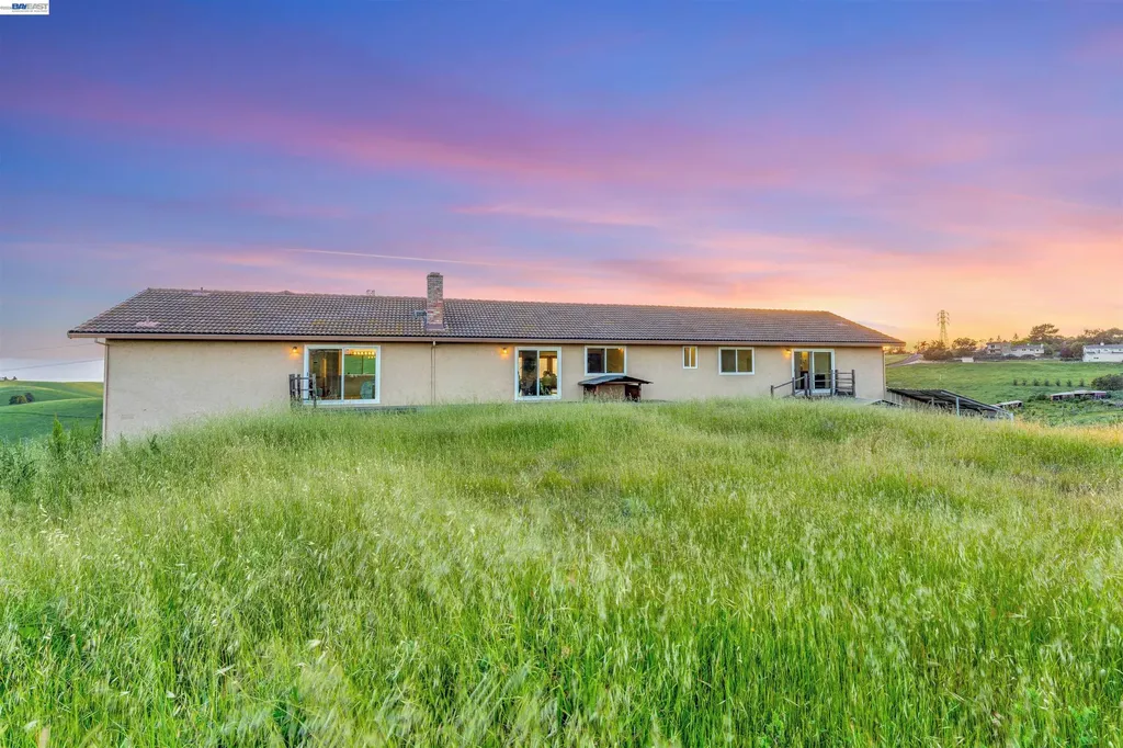 41794 Vargas Road Fremont CA 94539