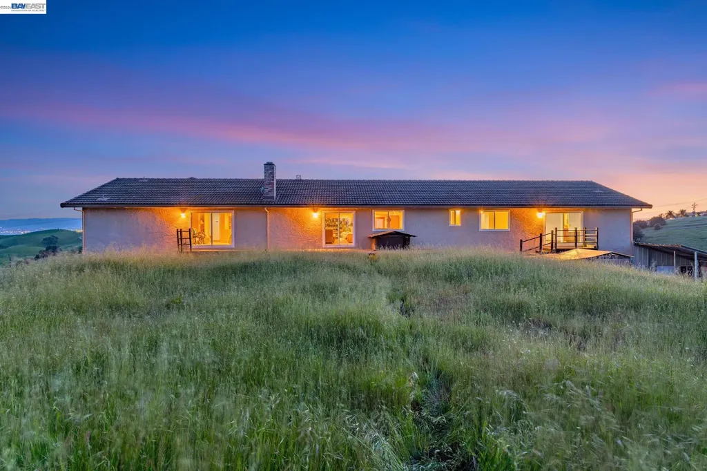 41794 Vargas Road Fremont CA 94539