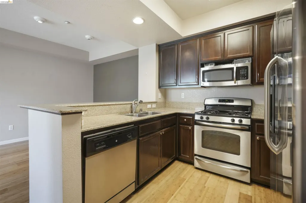 6246 Boulder Lane Oakland CA 94605