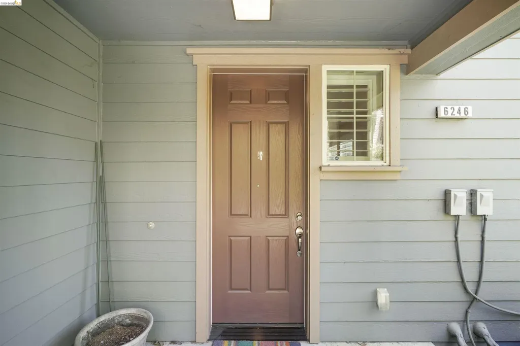6246 Boulder Lane Oakland CA 94605