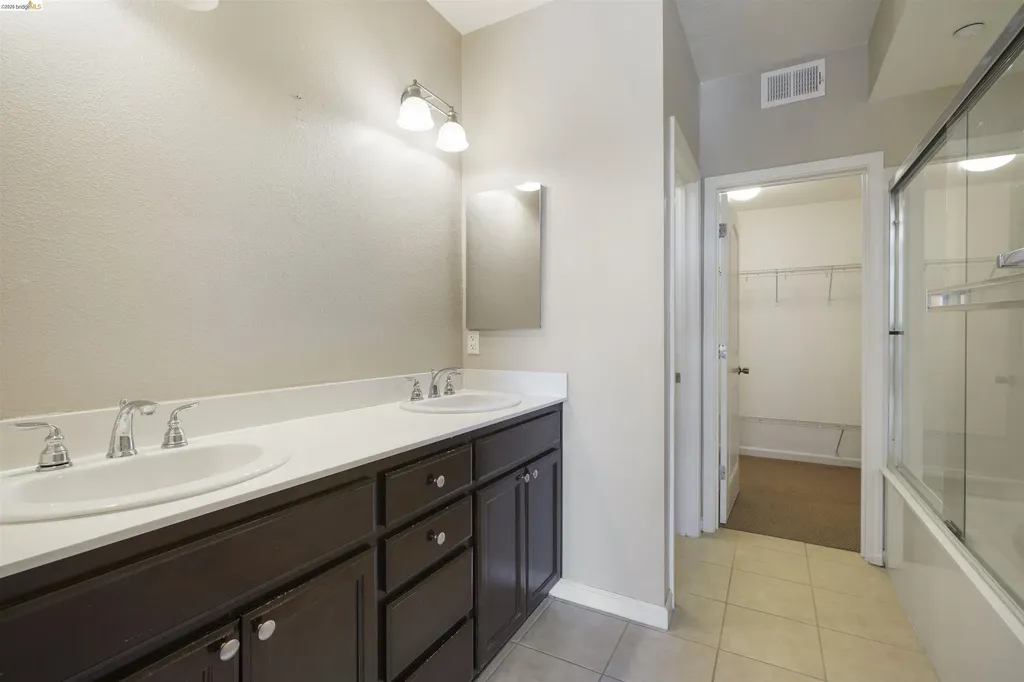 6246 Boulder Lane Oakland CA 94605
