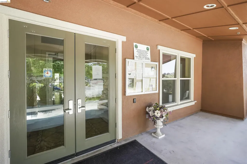 6246 Boulder Lane Oakland CA 94605