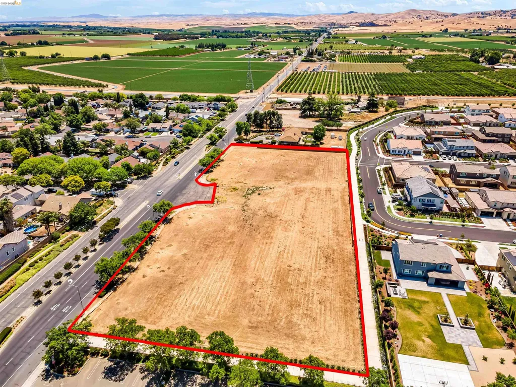 Walnut Boulevard Brentwood CA 94513