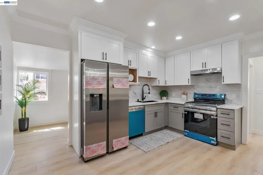 2720 Short Street Oakland CA 94619