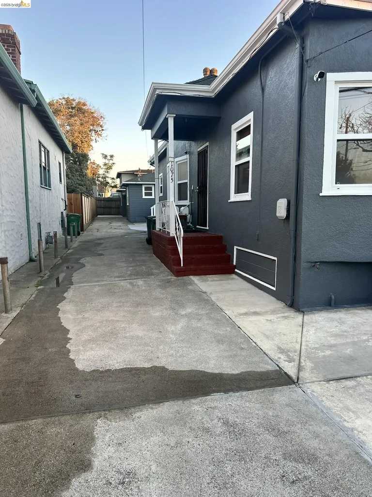 1075 47th Street Emeryville CA 94608