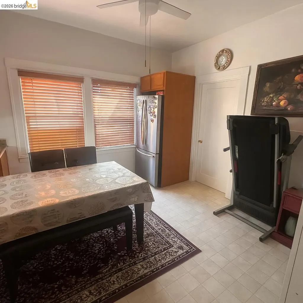 1075 47th Street Emeryville CA 94608